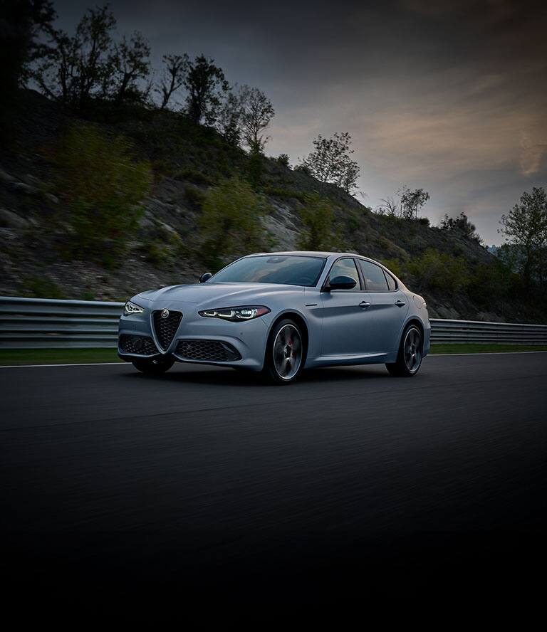 Giulia & Stelvio Competizione | Alfa Romeo USA