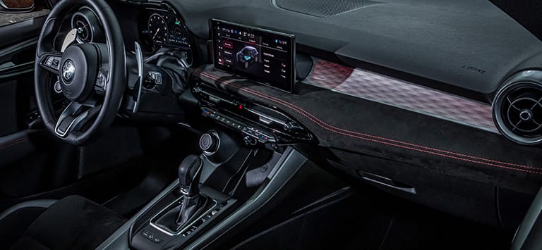Alfa romeo gallery interior 4